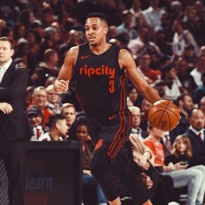 Meet your Posher, Lance